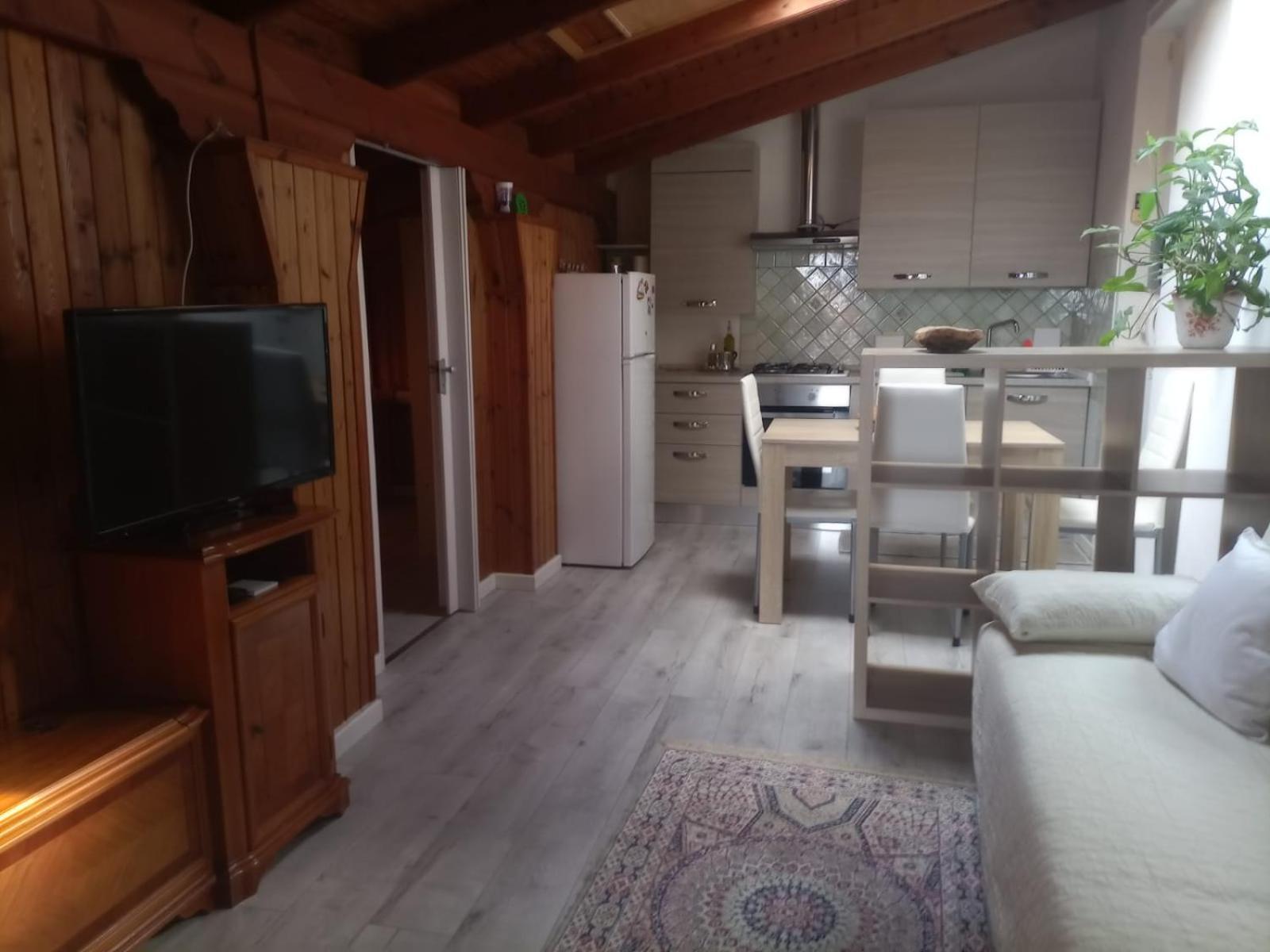 Appartamento Casa Di Rosy San Sperate Esterno foto