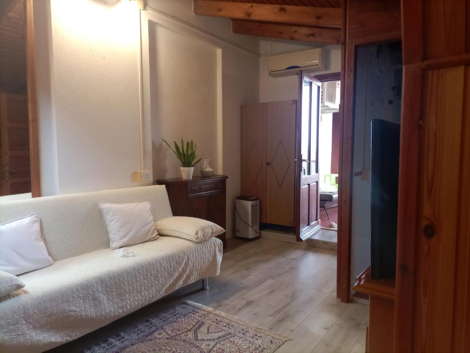 Appartamento Casa Di Rosy San Sperate Esterno foto
